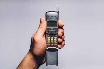 old school flip phone